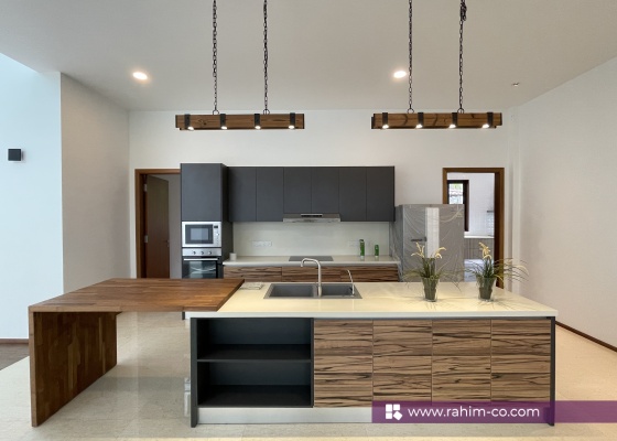 Dry Kitchen
